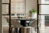 ‘ELEGANT NEUTRALS’ IN EEN BREDASE JAREN 30 VILLA-OBLY-Woonkamer-OBLY