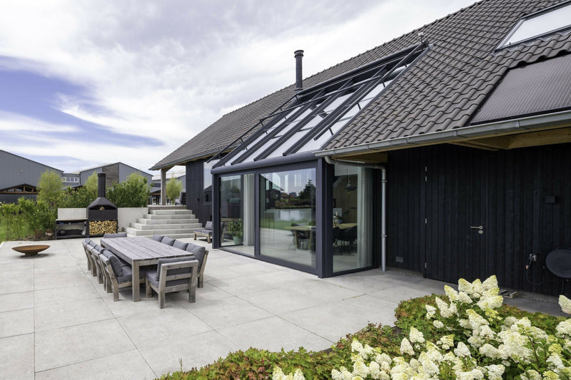 Moderne Schuurwoning met Solarlux Serre-Solarlux Nederland BV-OBLY