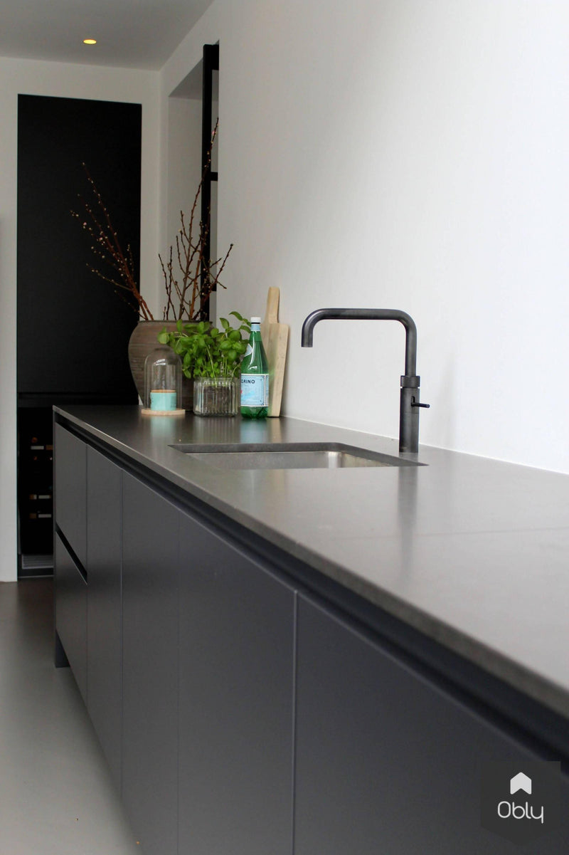 Moderne zwarte keuken-Kitchen Concepts-alle,Keuken-Moderne zwarte keuken | OBLY.com-OBLY