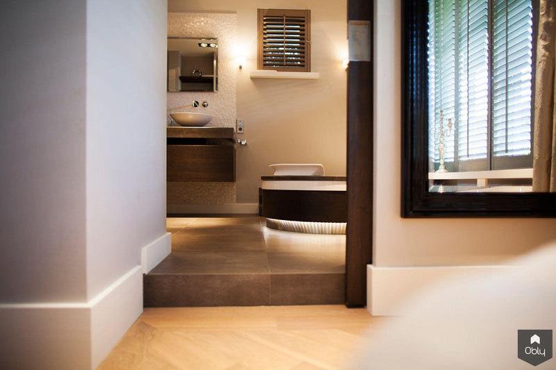 Slaap- en badkamer met walkin closet uitgevoerd in Eiken hout-Wood Creations-alle,Slaapkamer-OBLY